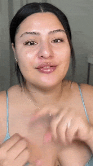 Daniela R.